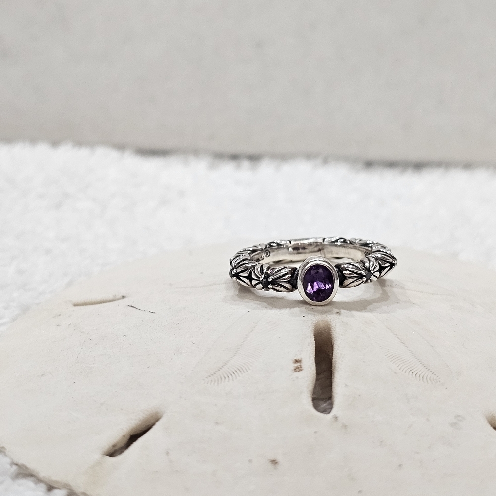 Dweck Diamonds Amethyst and Diamond Florette Ring - Picture 12 of 14